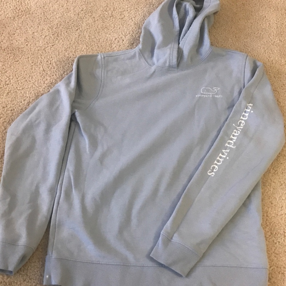 Vineyard vines hoodie